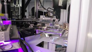 obotic arm working